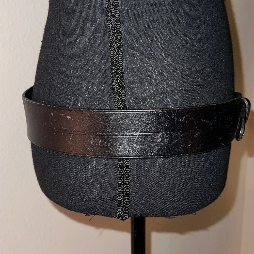Ralph Lauren Women’s Classic Black Leather Belt with Silver Ring Buckle Medium